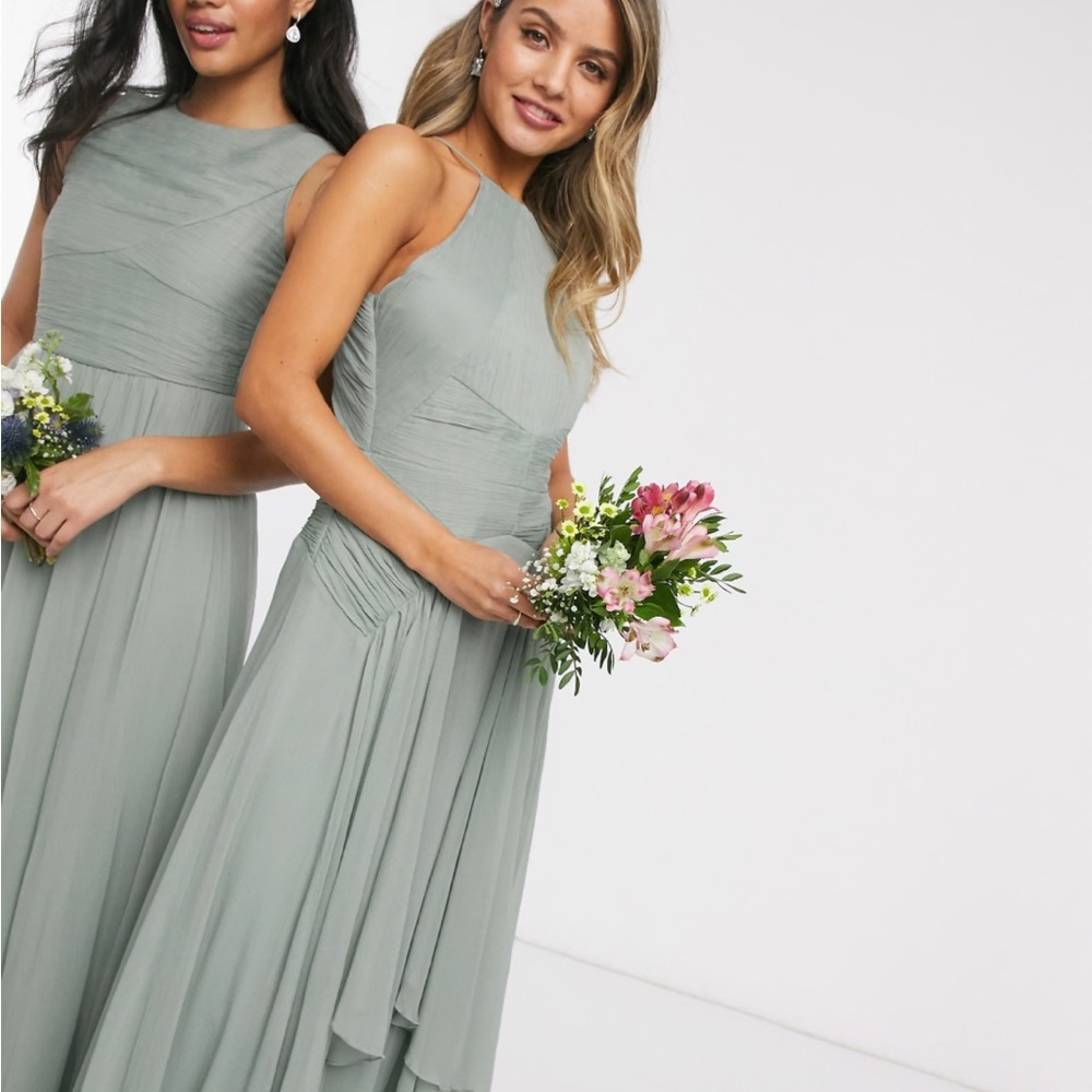 NEW! Women's ASOS Olive Pinny maxi dress prom wedding formal
Size 0 - Picture 8 of 11